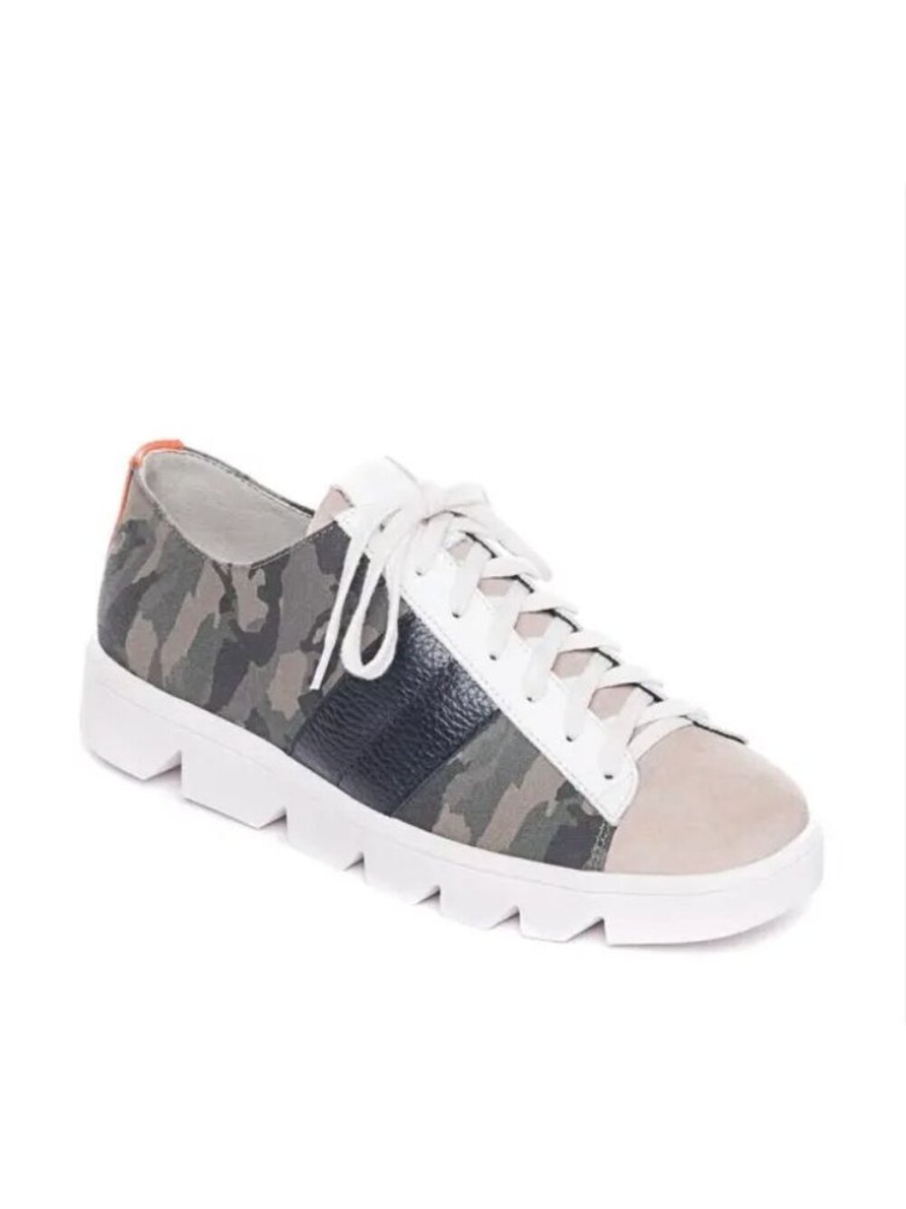 Bernardo Dakota Camo Sneakers Green Tan Lace up Platform Sneakers - Size 7